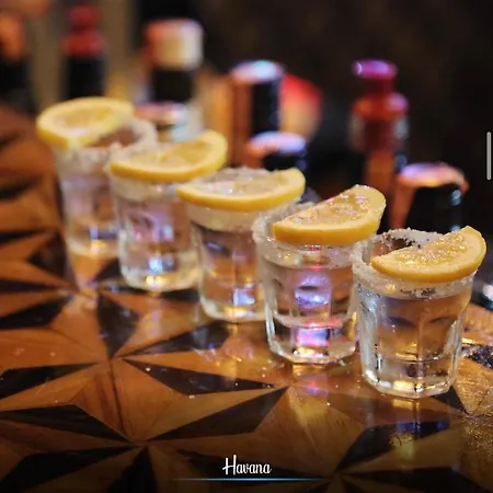 Havana House Semesterbostad *